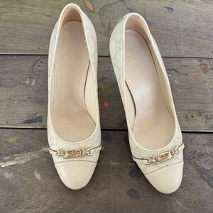 Gucci Heels with Silver Accent